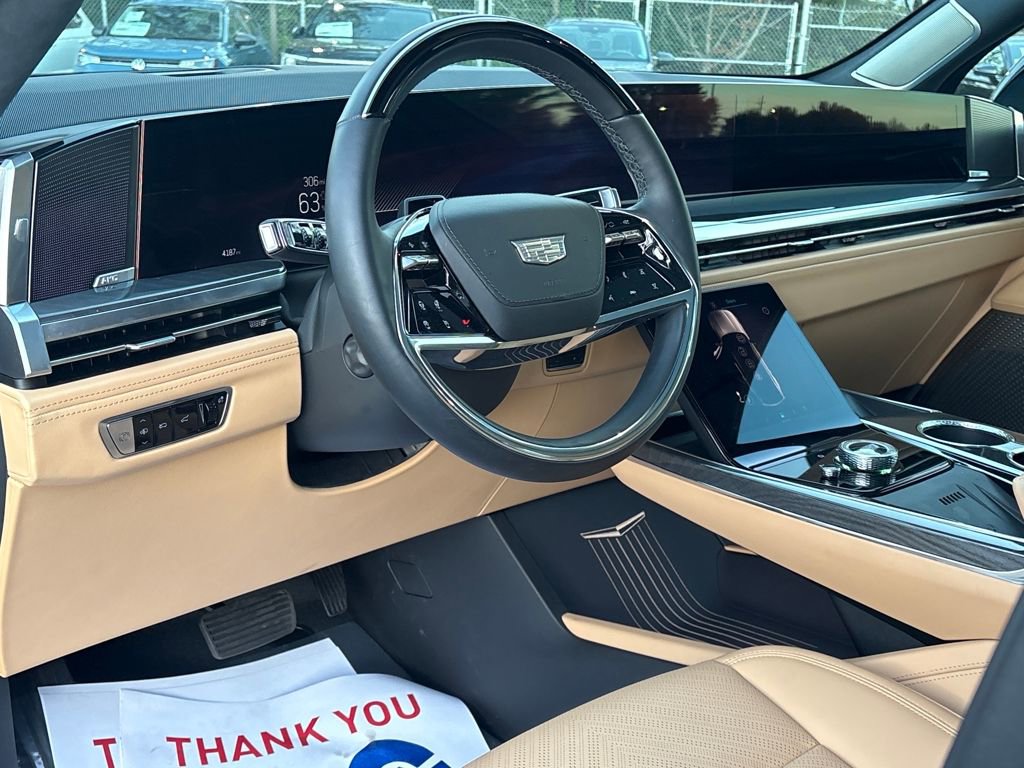 New 2025 Cadillac Escalade IQ Luxury 2 image 10