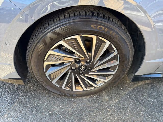 Certified 2024 Hyundai Sonata Limited image 5