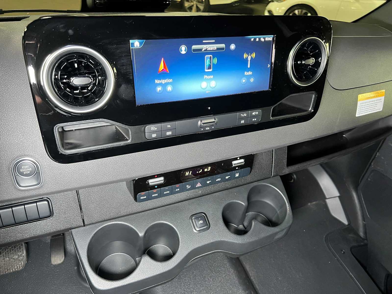 Used 2025 Mercedes-Benz Sprinter 2500 image 30