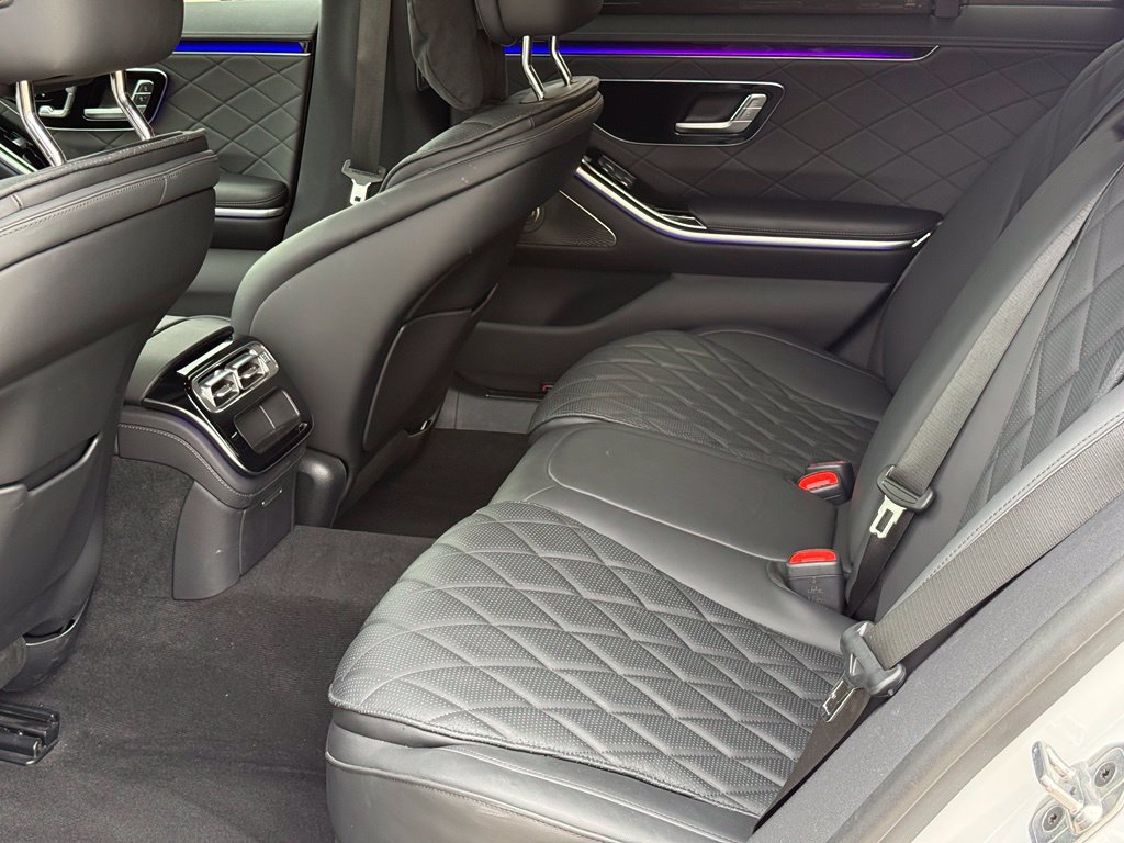 Used 2025 Mercedes-Benz S 580e 4MATIC Sedan image 7
