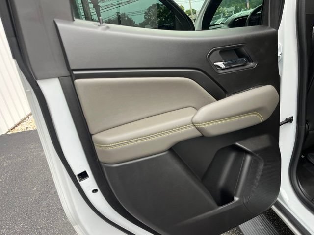 Used 2023 Chevrolet Colorado ZR2 w/ ZR2 Convenience Package III AWD/4WD image 12
