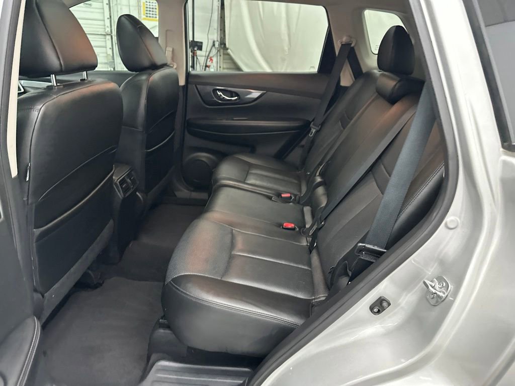 Used 2015 Nissan Rogue SL w/ SL Premium Package FWD image 20