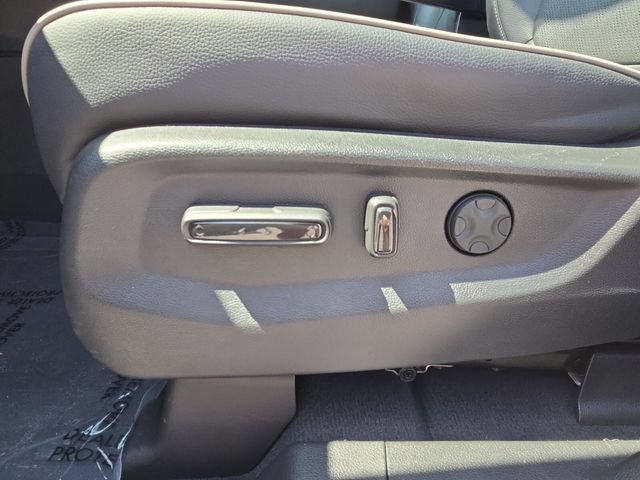 Used 2023 Honda Odyssey Elite image 11