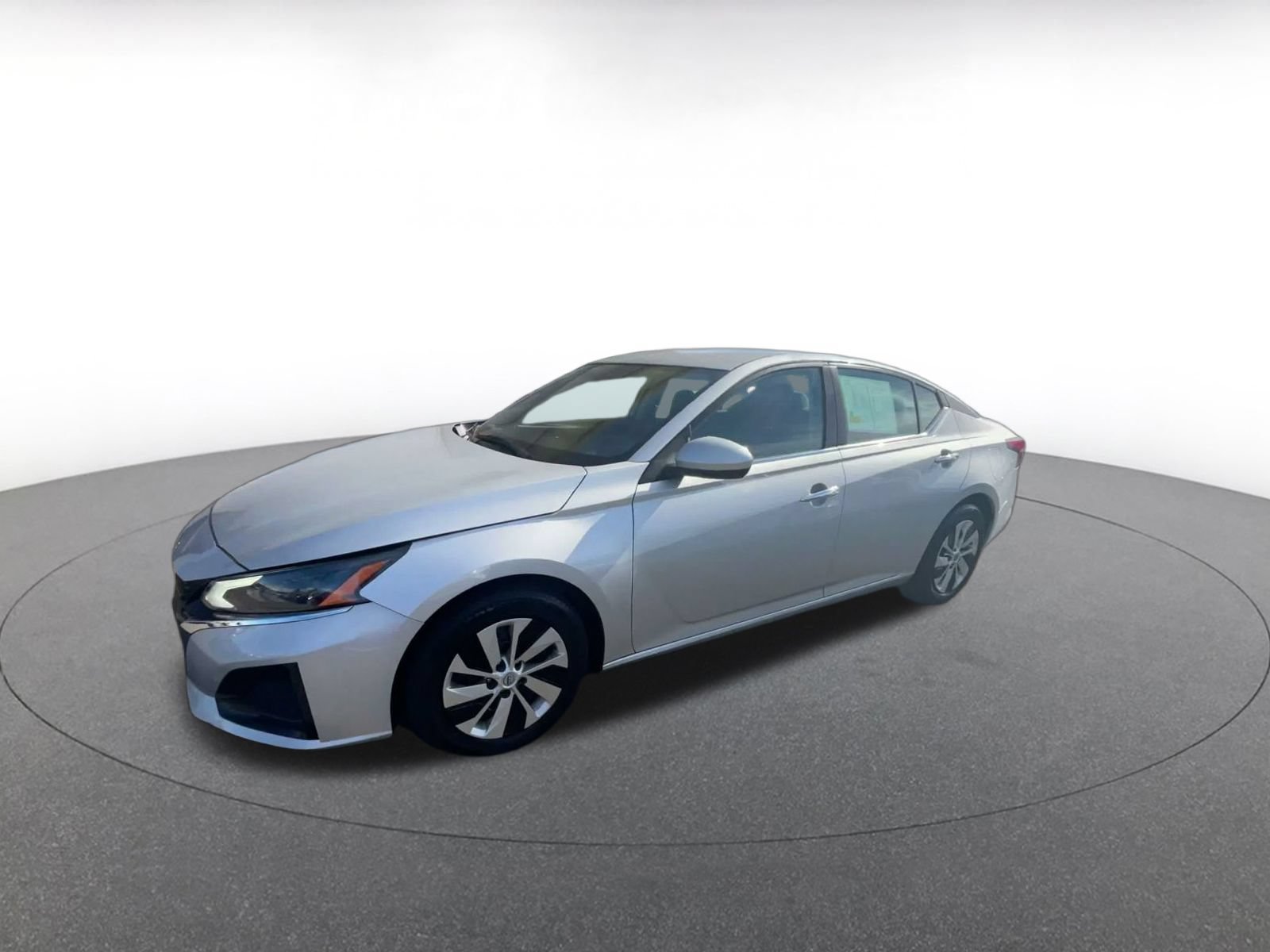 Used 2023 Nissan Altima 2.5 S FWD image 6