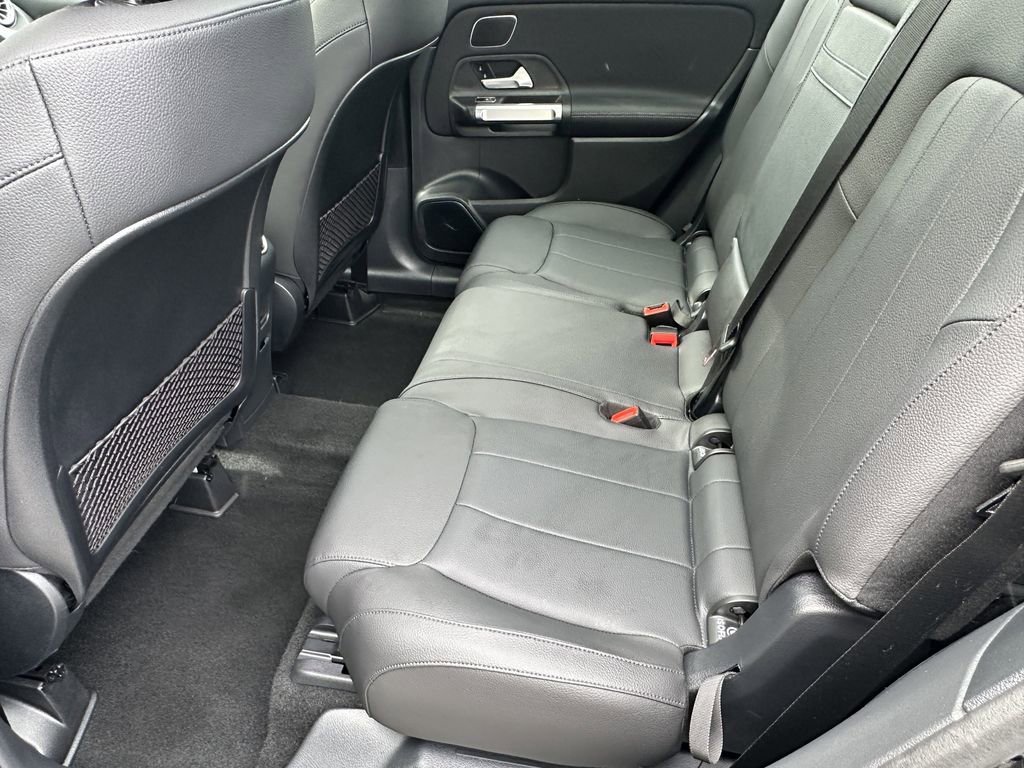 Certified 2025 Mercedes-Benz GLB 250 image 24