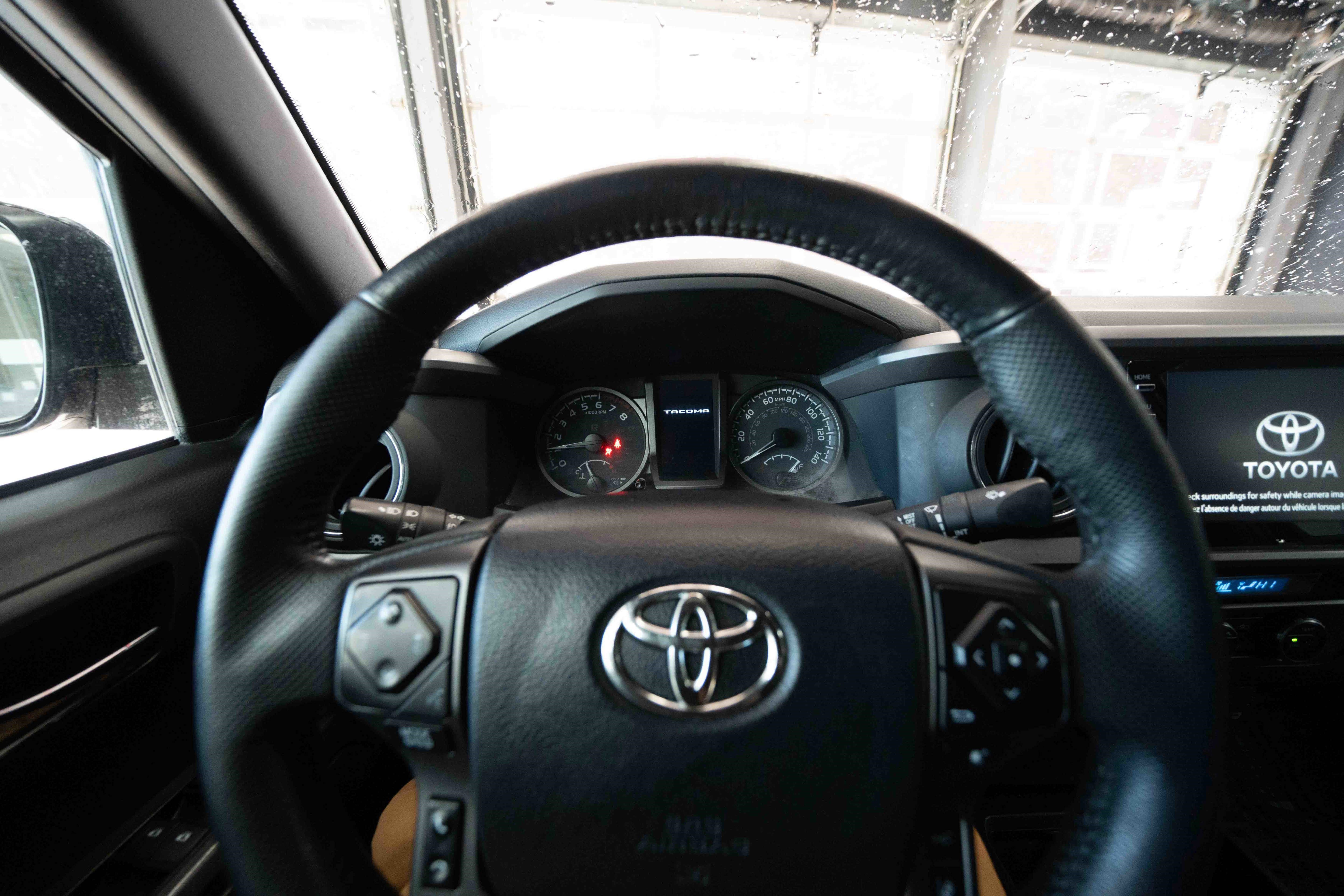 Used 2023 Toyota Tacoma TRD Off-Road image 15