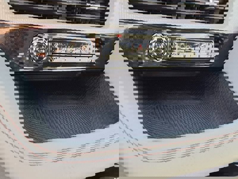 Used 2025 Ford Explorer Active w/ Active Comfort Package image 25