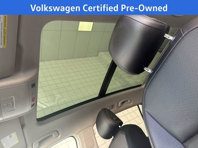 Used 2018 Volkswagen Tiguan SEL image 22