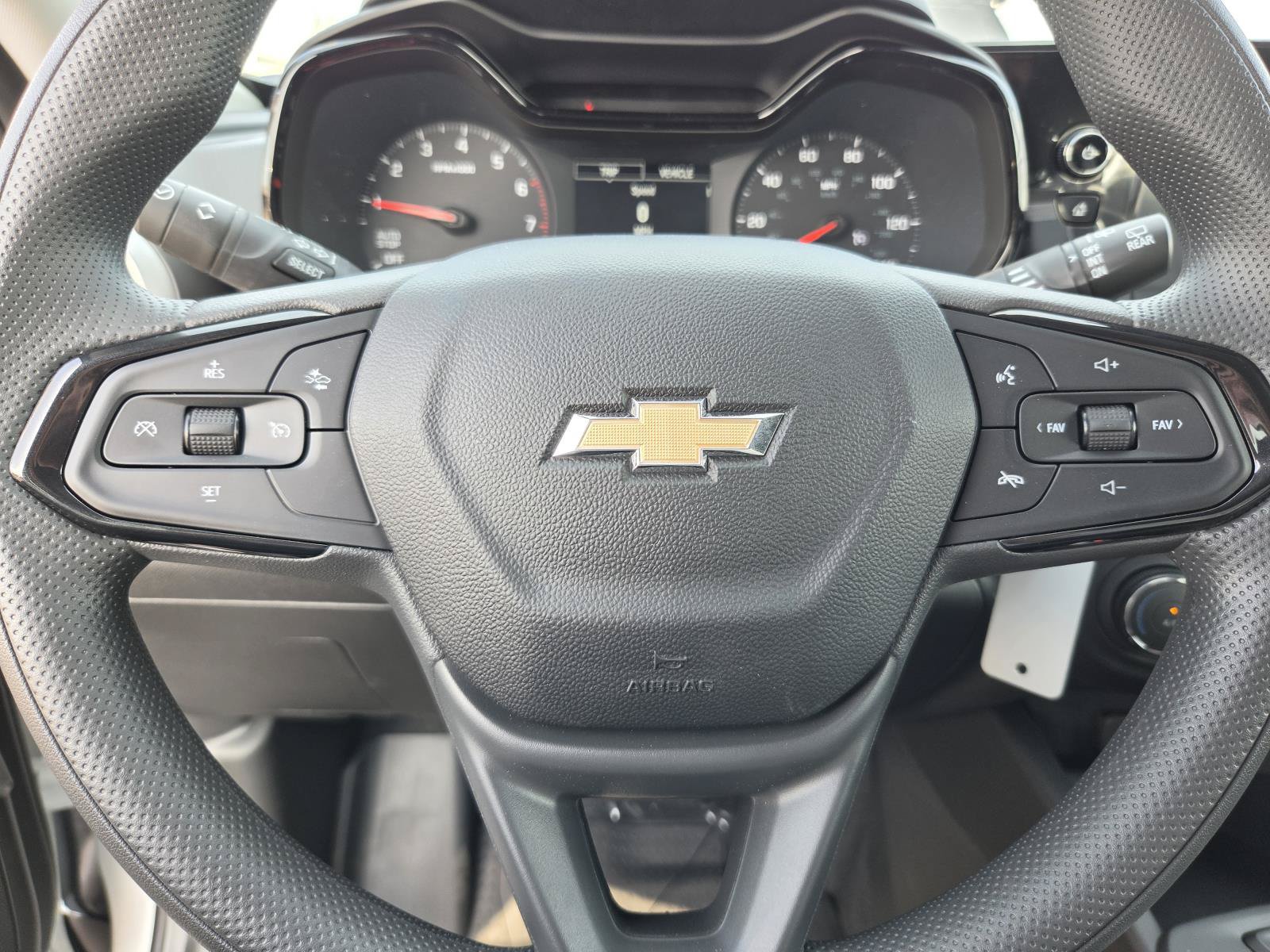 New 2026 Chevrolet Trax LS FWD image 16