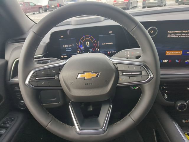 New 2026 Chevrolet Suburban LT w/ Comfort Package image 16