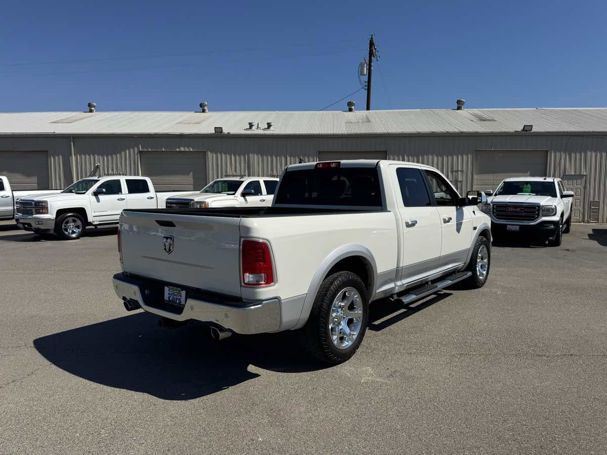 Used 2016 RAM 1500 Laramie w/ Convenience Group image 9