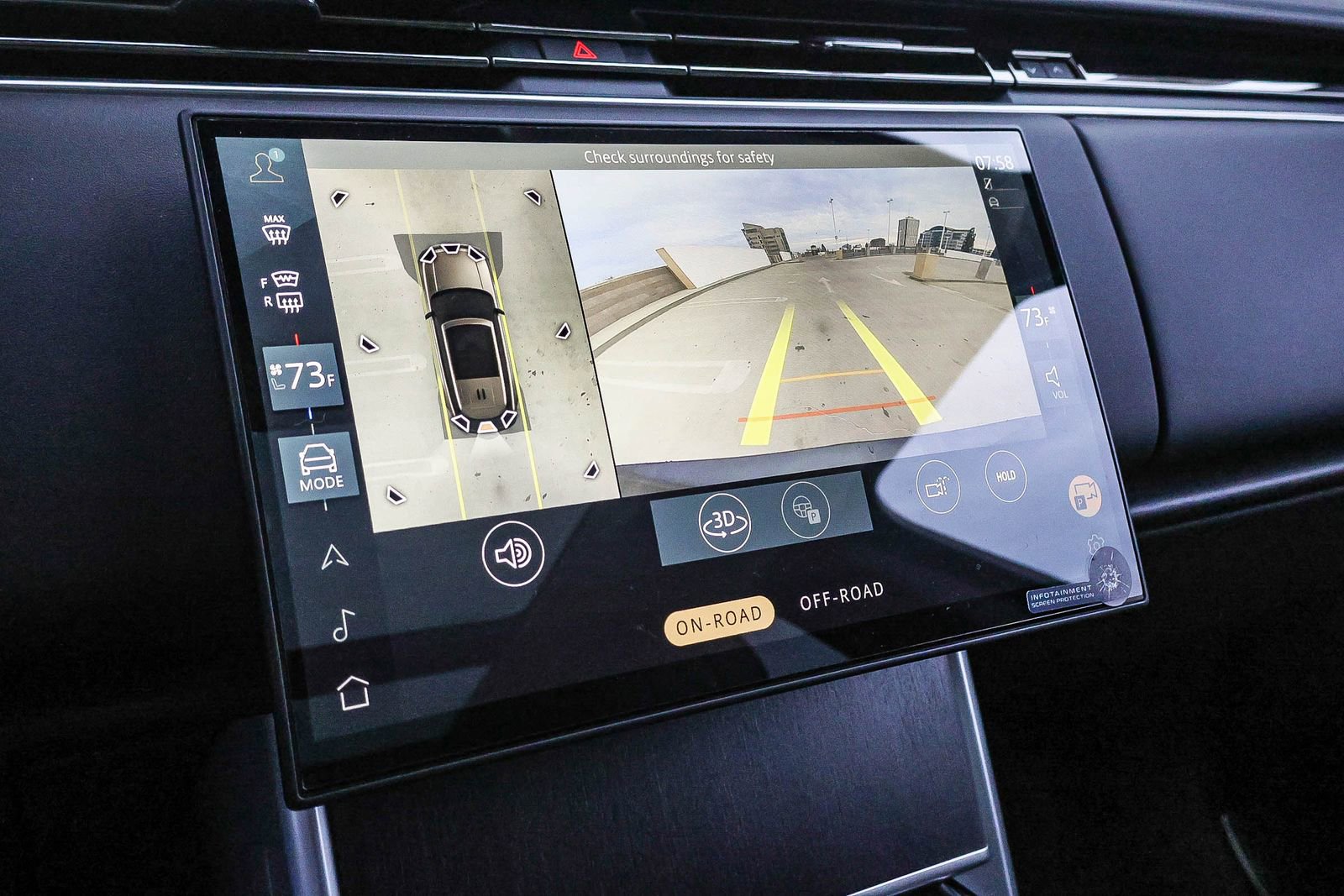 New 2025 Land Rover Range Rover Long Wheelbase SE image 36