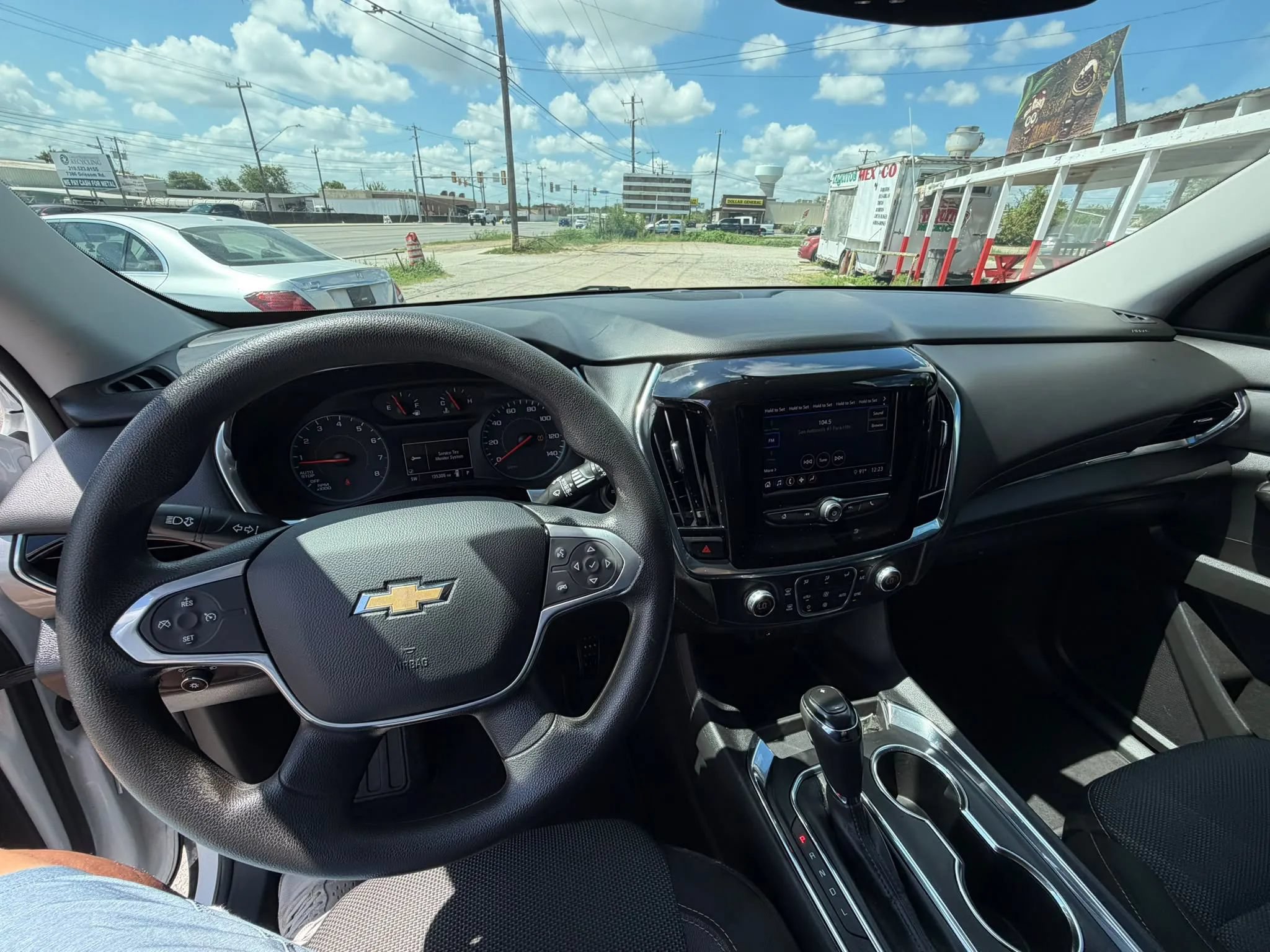 Used 2020 Chevrolet Traverse LS FWD image 14