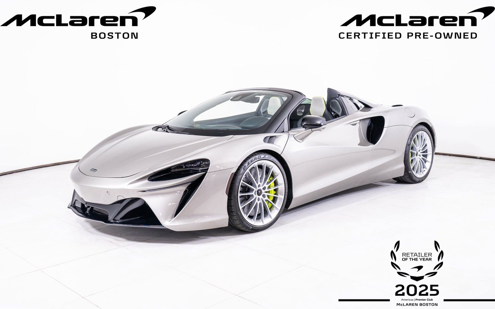 Used 2025 McLaren Artura Spider image 1