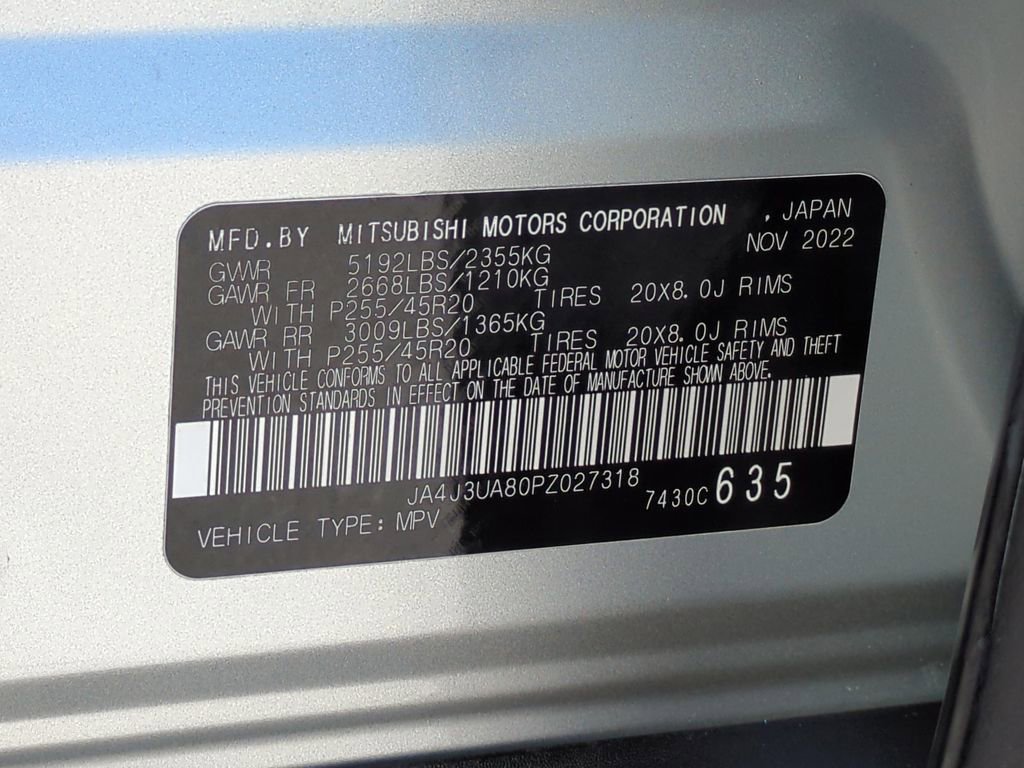 Used 2023 Mitsubishi Outlander SE image 18