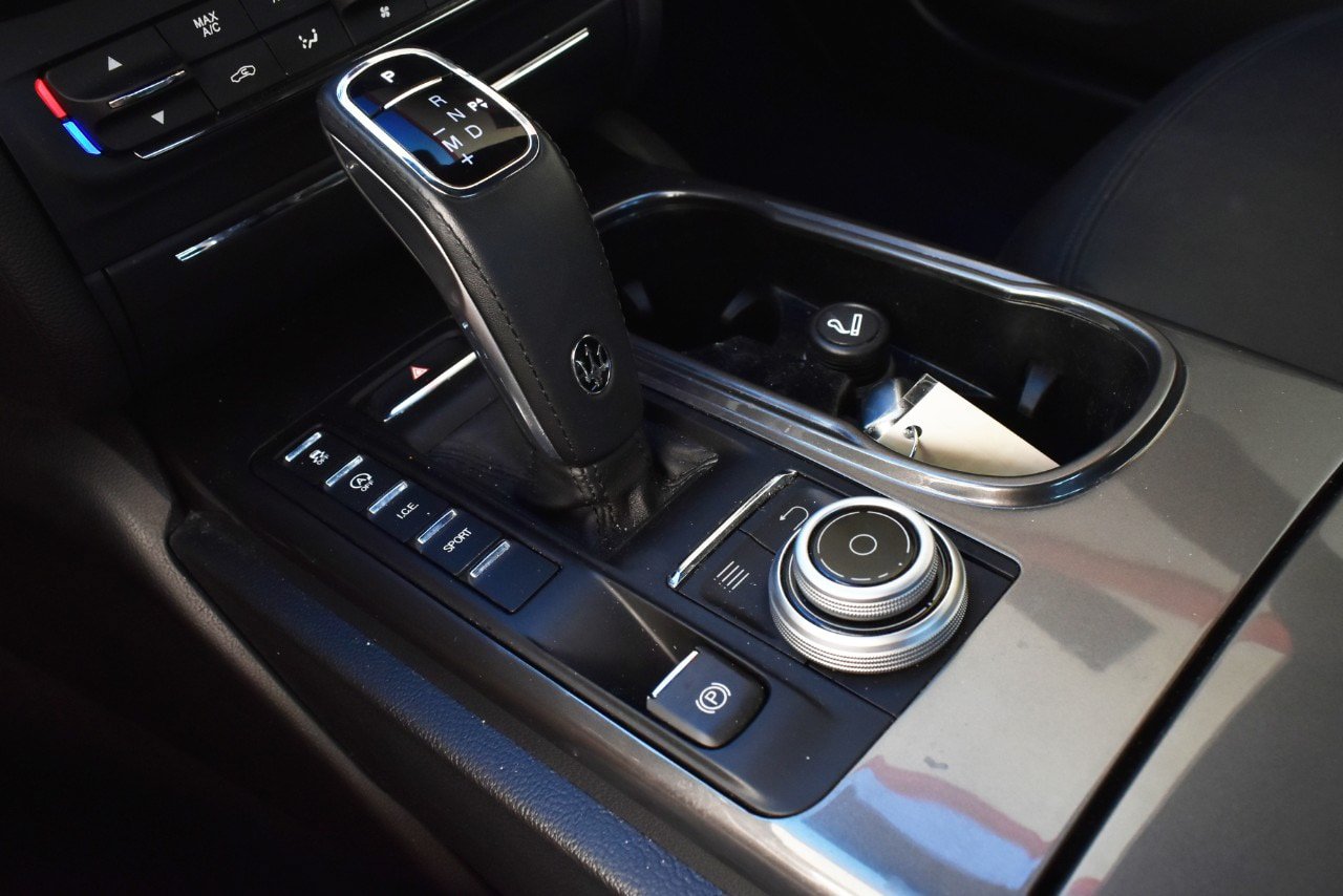 Used 2020 Maserati Ghibli RWD image 25