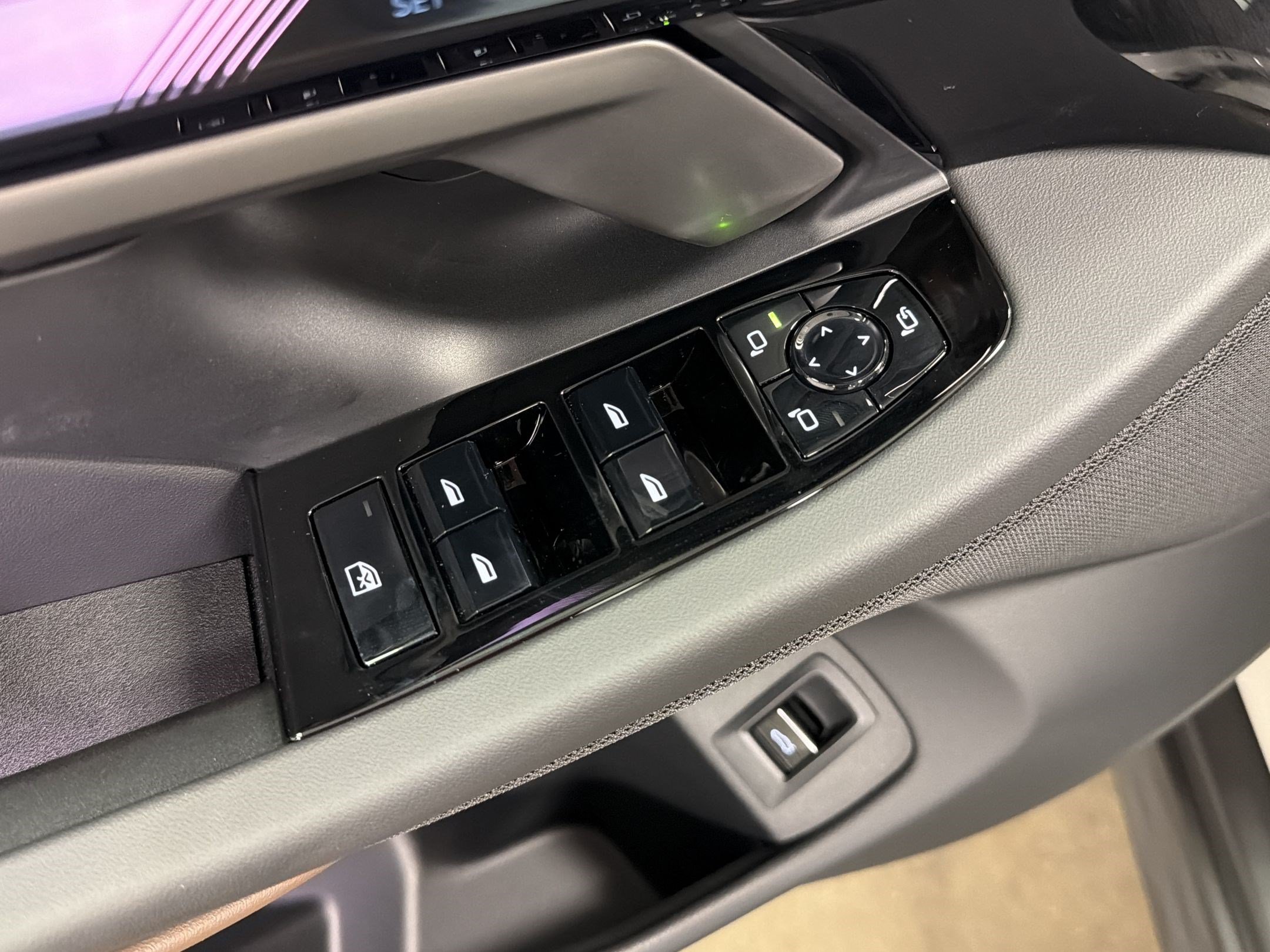 New 2027 BMW 530i RWD image 27