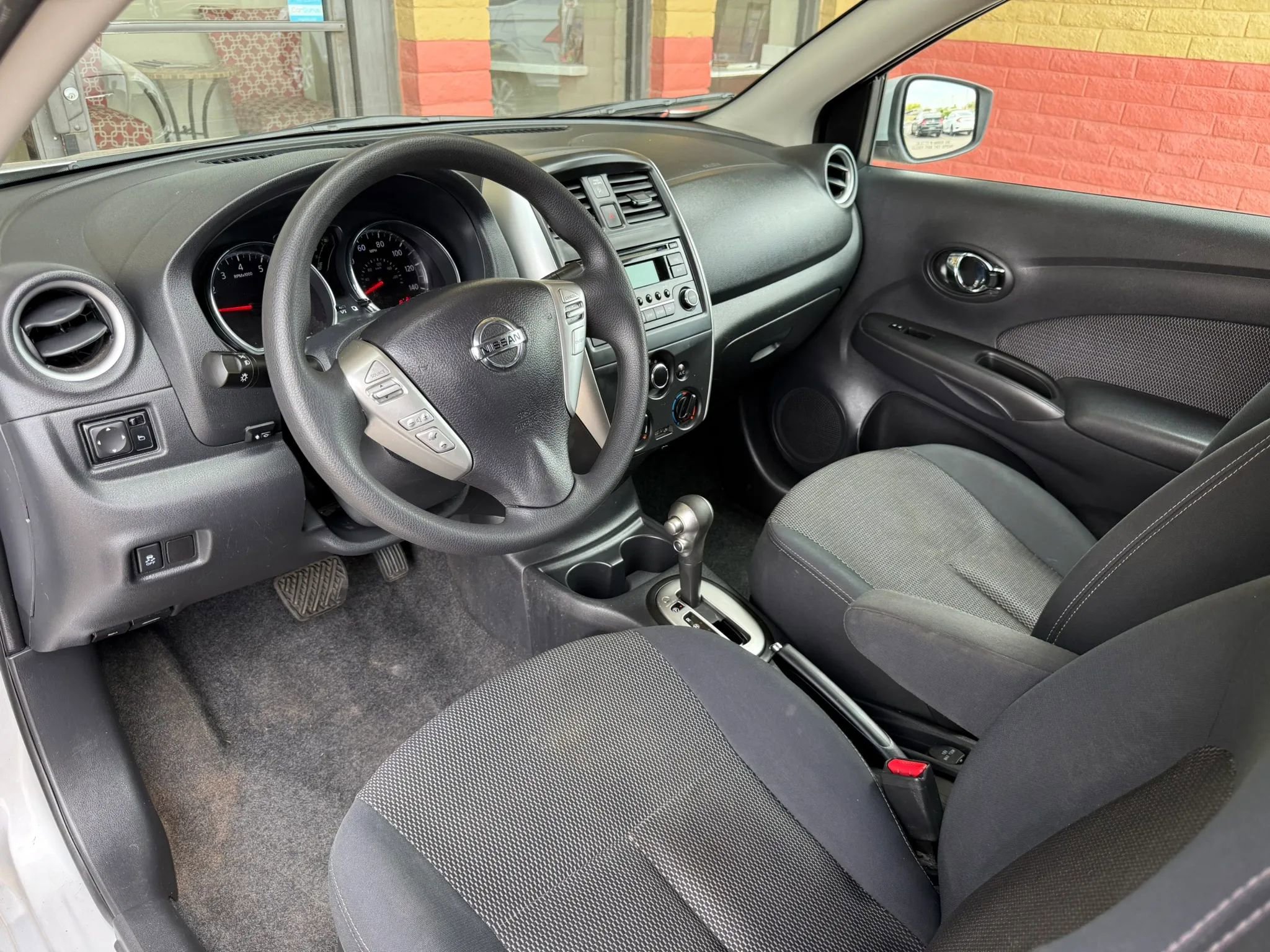 Used 2015 Nissan Versa SV image 16