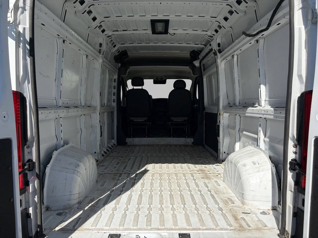 Used 2025 RAM ProMaster 3500 w/ Convenience Group FWD image 14