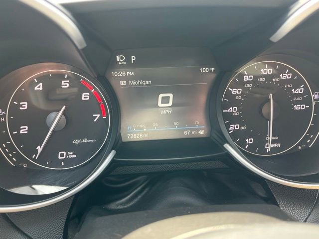 Used 2020 Alfa Romeo Giulia Ti w/ Active Blind Spot Package AWD/4WD image 13