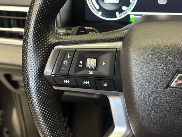 Used 2024 Mitsubishi Outlander SEL AWD/4WD image 23