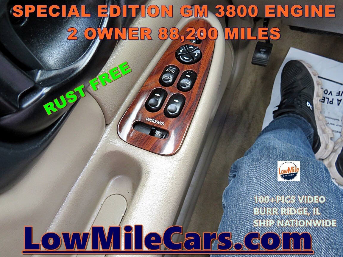 Used 2001 Buick Regal LS w/ Abboud Pkg FWD image 46