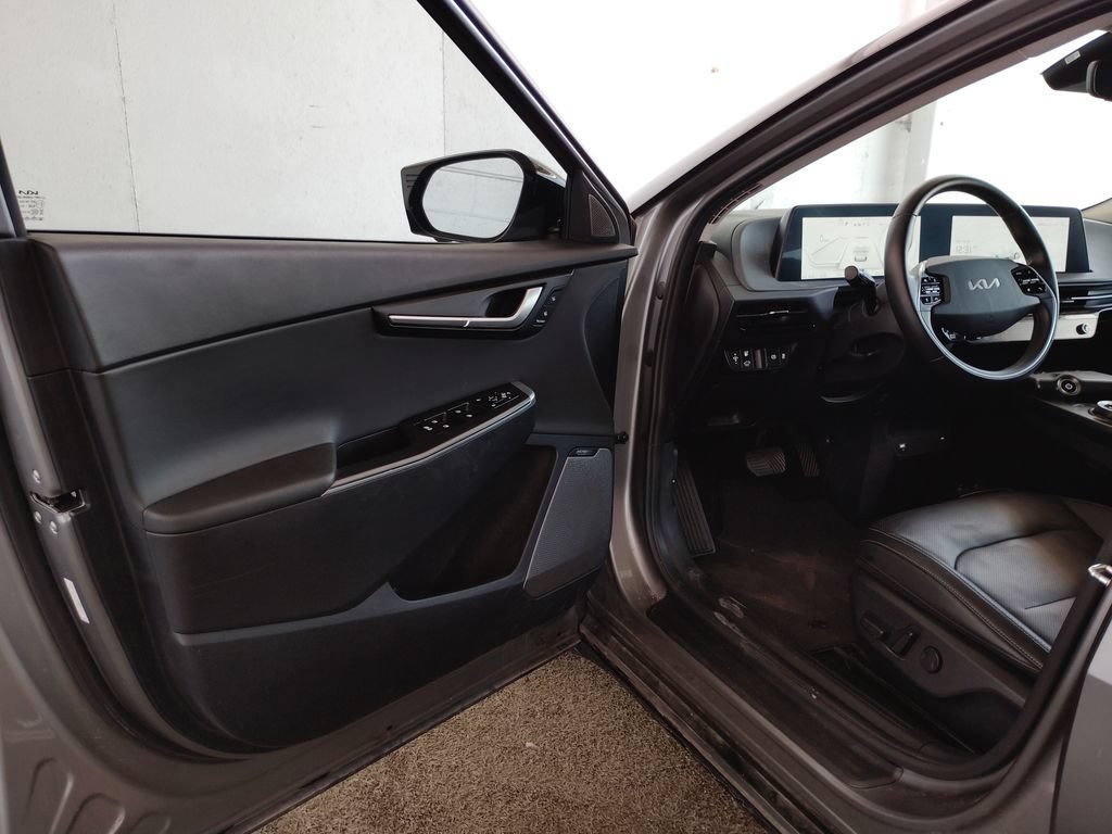 Used 2024 Kia EV6 Wind w/ Wind Technology Package RWD image 22
