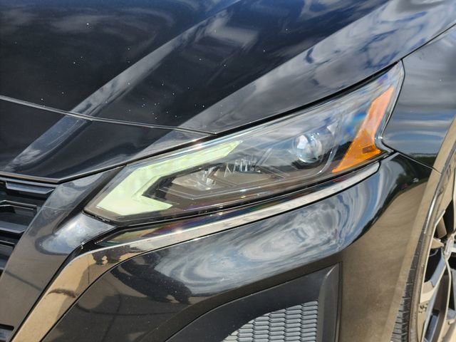 Used 2023 Nissan Altima 2.5 SR FWD image 9