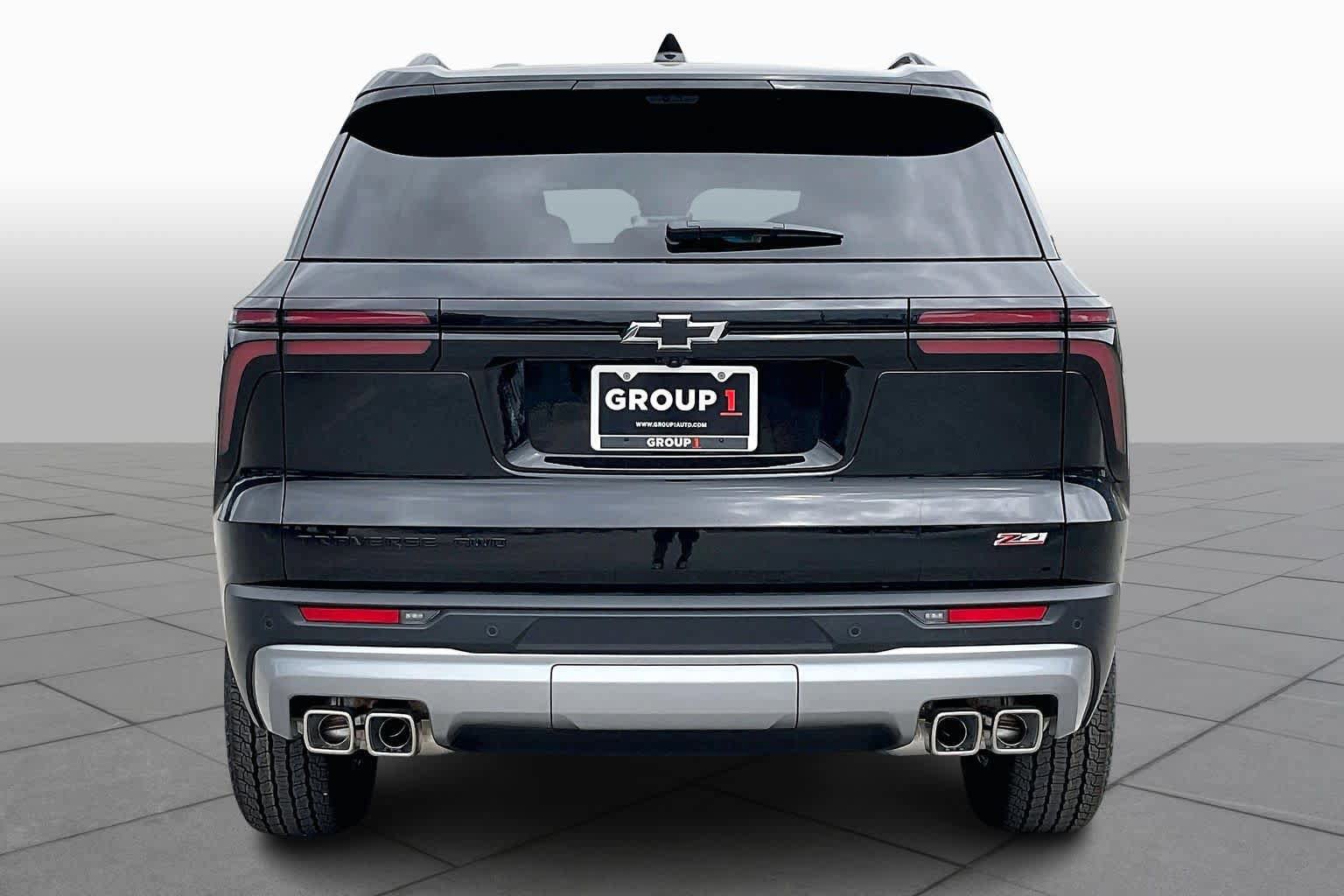 New 2026 Chevrolet Traverse Z71 w/ Driver Confidence Package AWD/4WD image 4