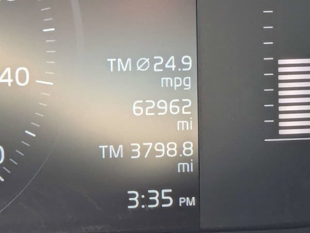 Used 2019 Volvo S60 T6 Momentum AWD/4WD image 31