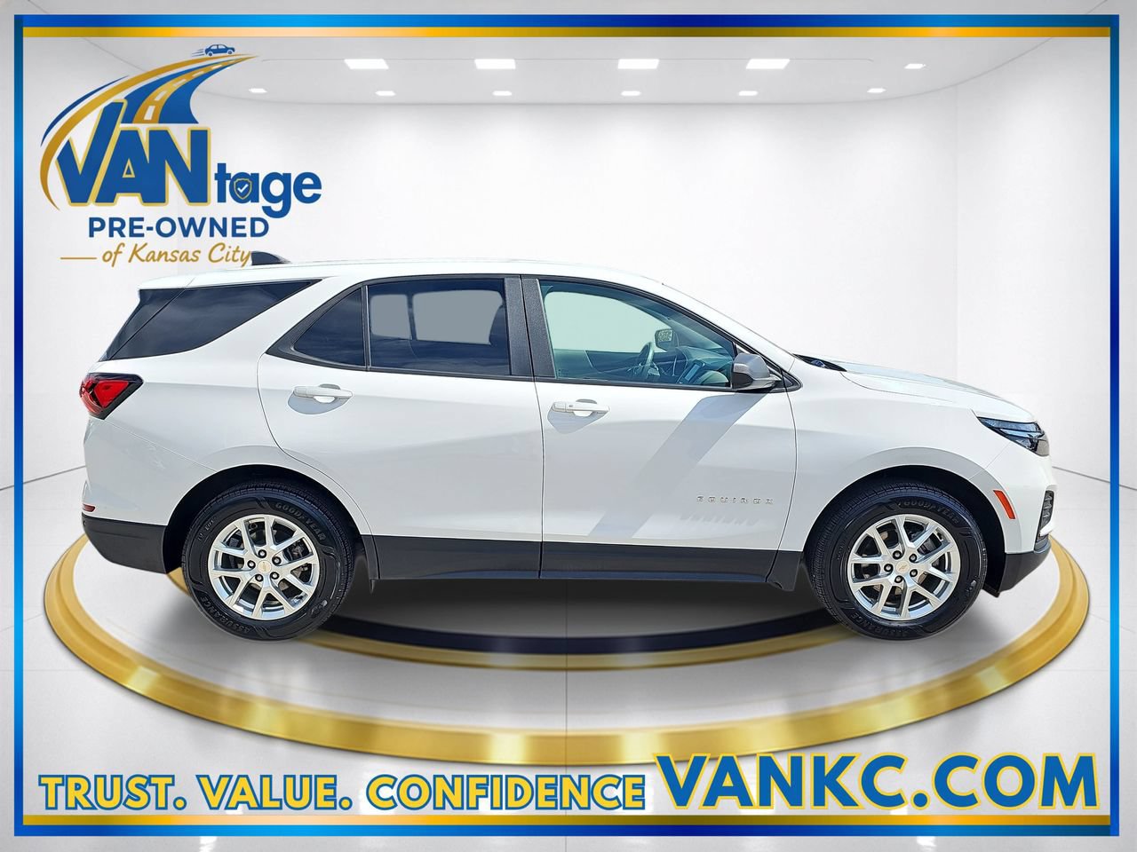 Used 2024 Chevrolet Equinox LS w/ LS Convenience Package AWD/4WD image 5