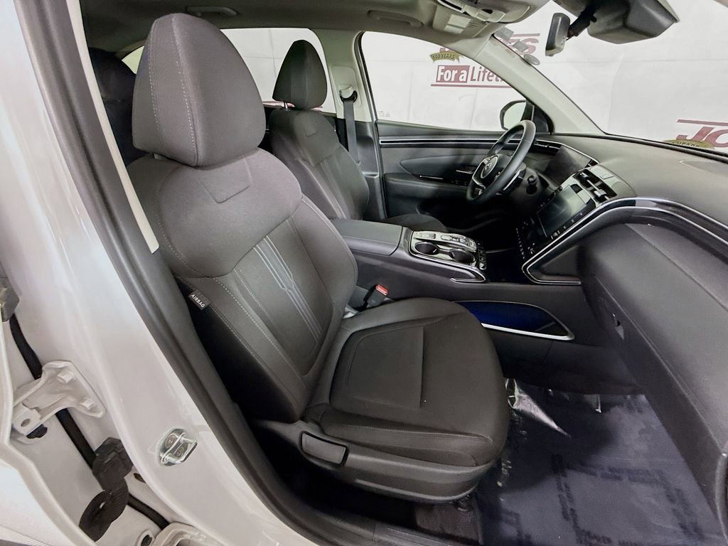 Certified 2022 Hyundai Tucson SEL AWD/4WD image 32