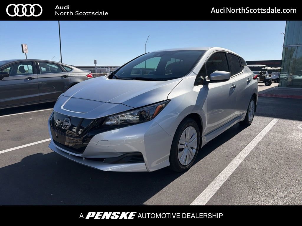 Used 2025 Nissan Leaf S FWD image 1