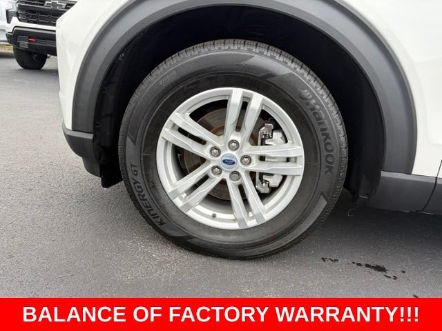 Used 2024 Ford Explorer XLT RWD image 9