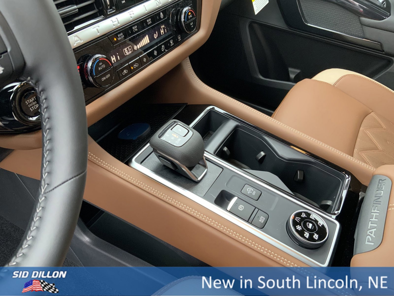 New 2026 Nissan Pathfinder Platinum image 8