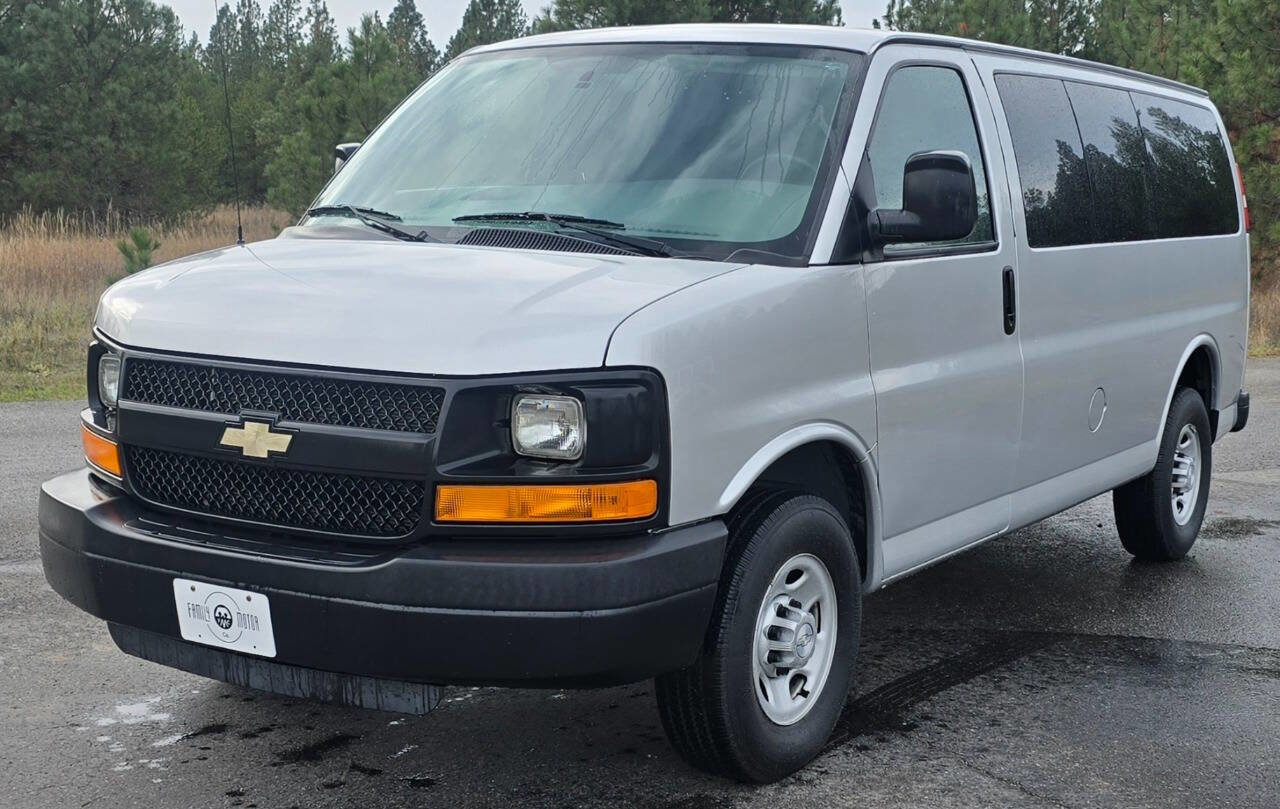 Used 2015 Chevrolet Express 2500 LS image 2