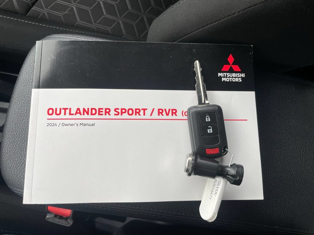 Used 2024 Mitsubishi Outlander Sport ES AWD/4WD image 41