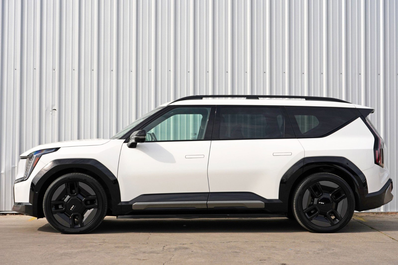 Used 2024 Kia EV9 GT-Line image 9