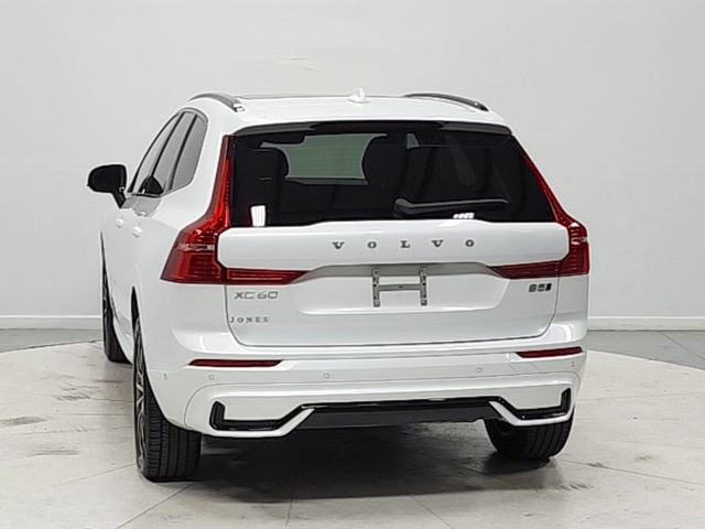 Used 2025 Volvo XC60 B5 Plus AWD/4WD image 6