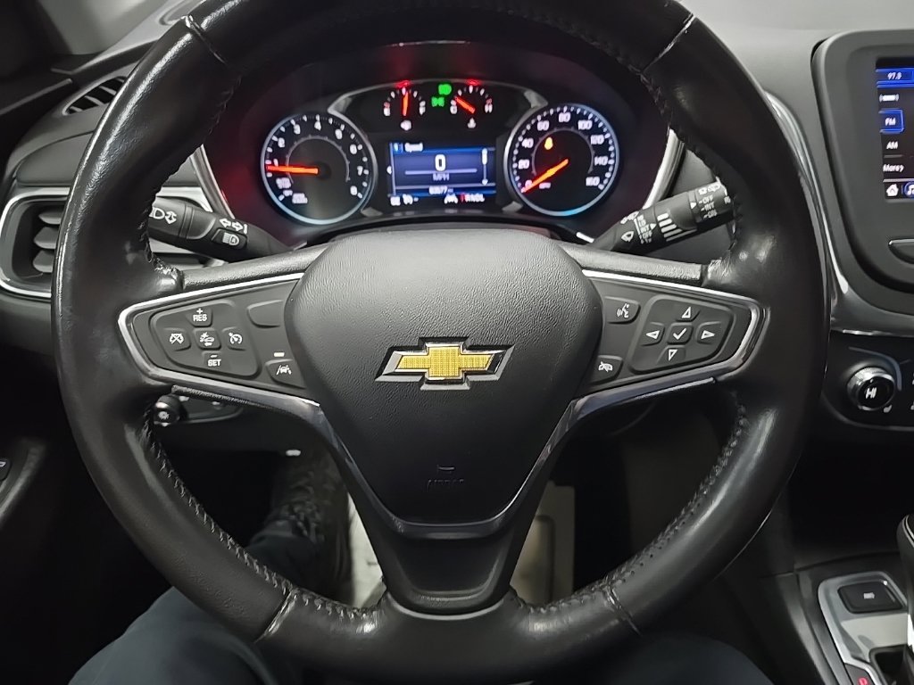 Used 2020 Chevrolet Equinox LT AWD/4WD image 18