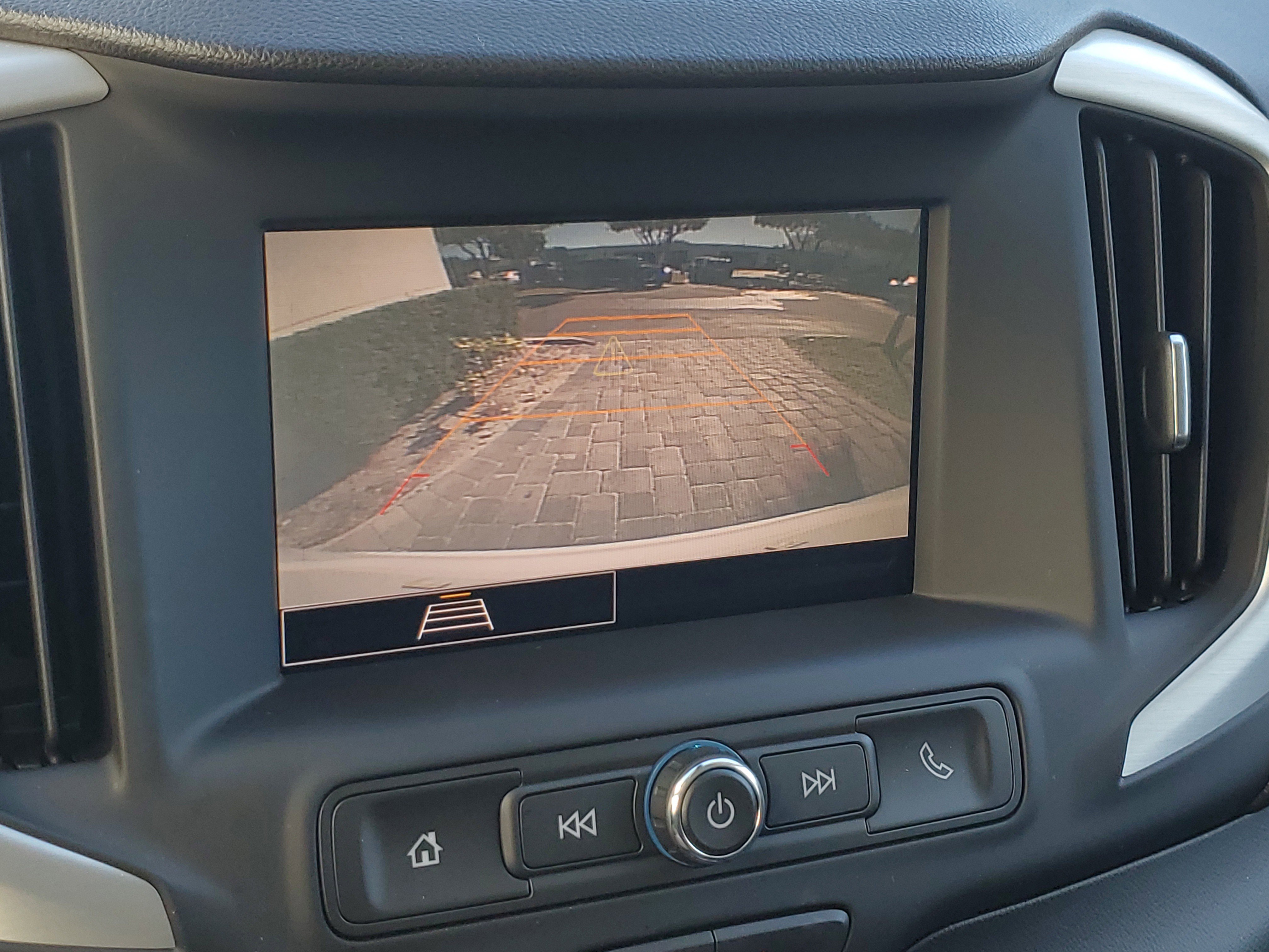 Used 2023 GMC Terrain SLE w/ Driver Convenience Package image 28