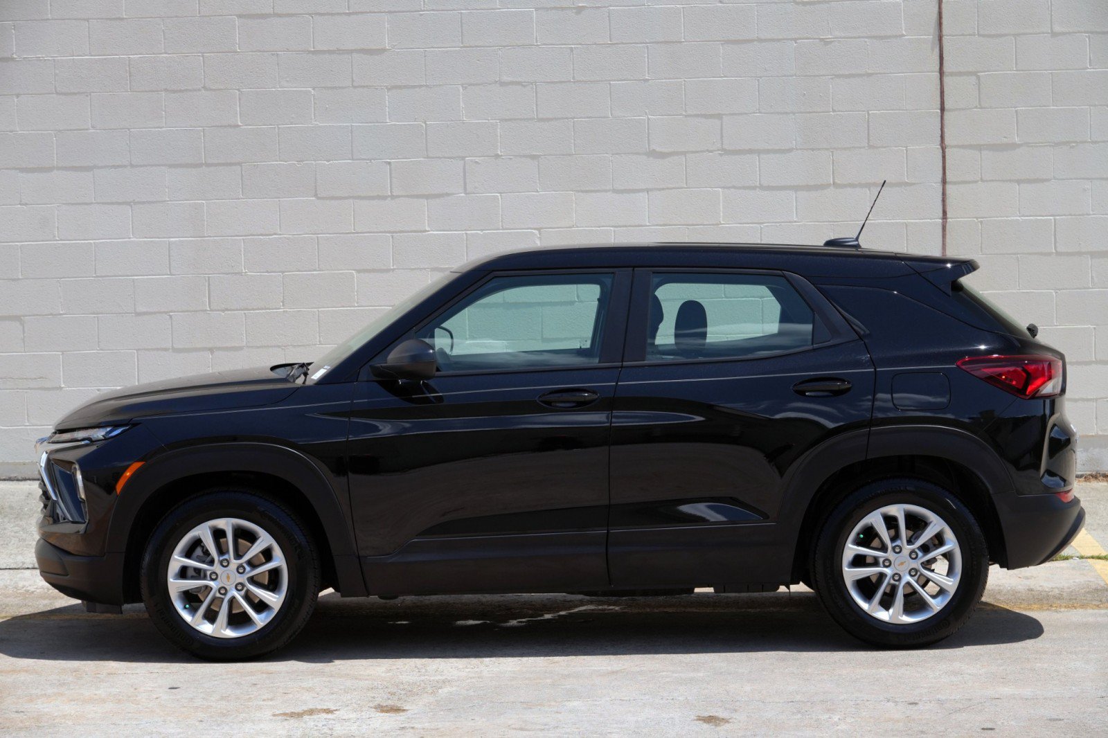 Used 2026 Chevrolet TrailBlazer LS FWD image 44