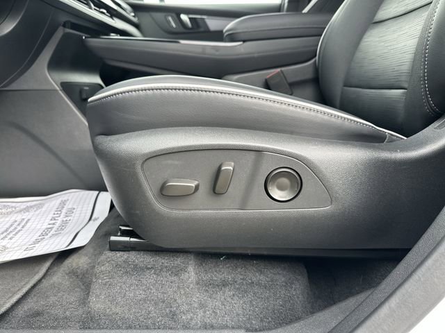 Used 2025 Buick Enclave Sport Touring image 16