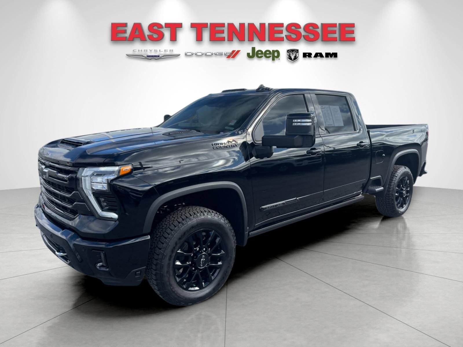 Used 2025 Chevrolet Silverado 2500 High Country w/ High Country Premium Package image 7