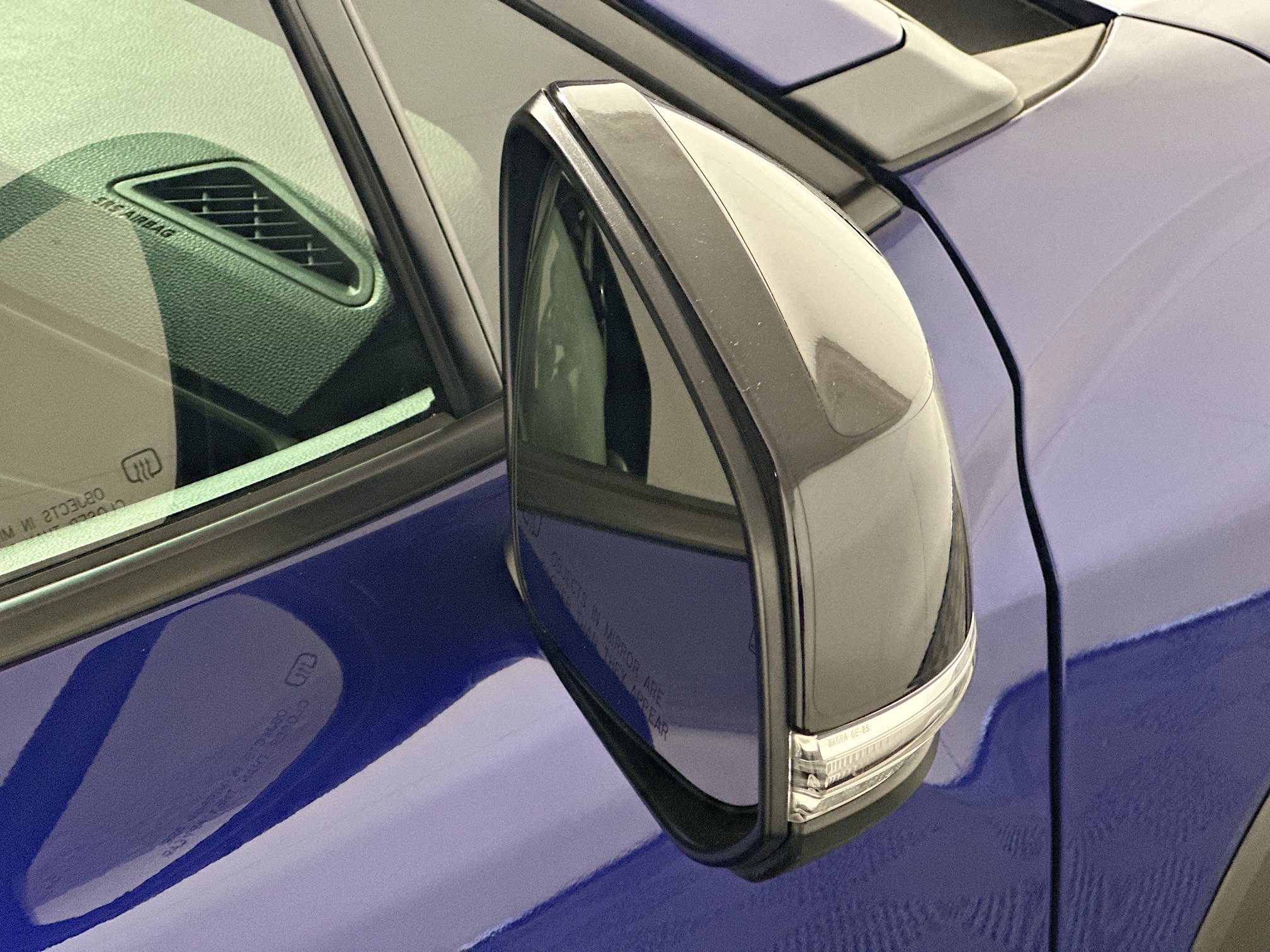 Used 2025 Toyota Corolla Cross LE image 10