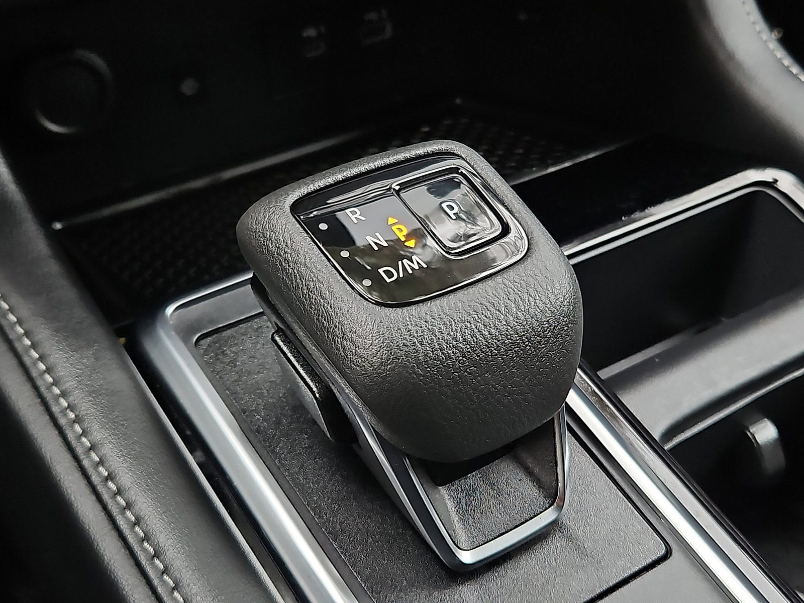 Certified 2023 Nissan Pathfinder SL image 13