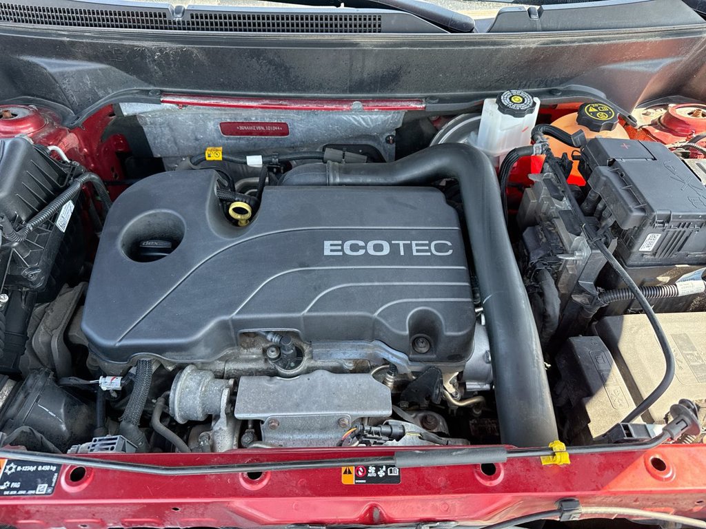 Used 2022 Chevrolet Equinox LT w/ LPO, Cargo Package FWD image 26