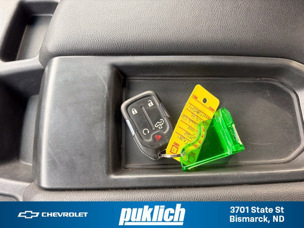 Used 2022 Chevrolet Silverado 1500 LT AWD/4WD image 19