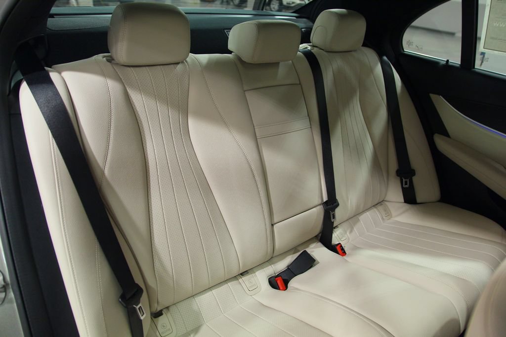 Certified 2023 Mercedes-Benz E 350 4MATIC Sedan image 27