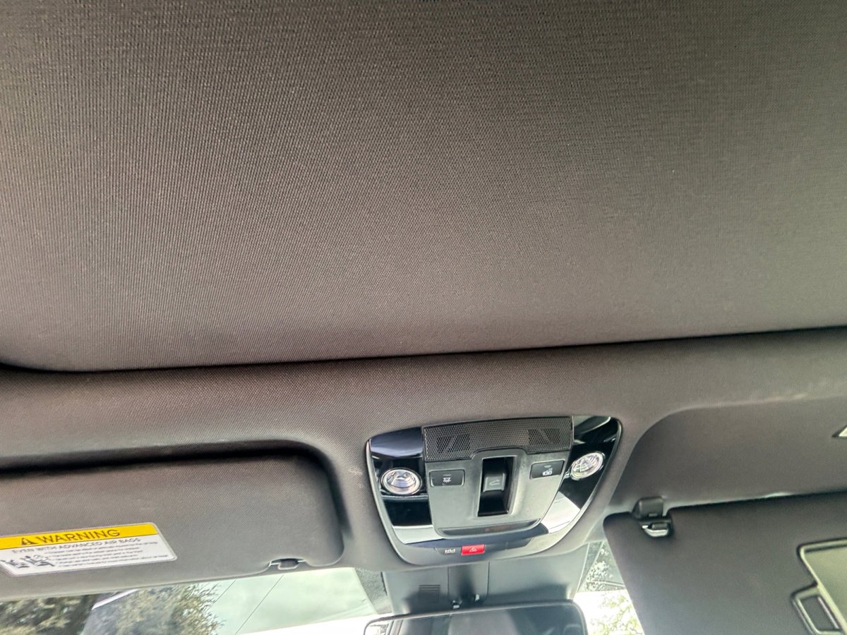 Used 2025 Kia K5 GT-Line w/ GT-Line Premium Package image 7